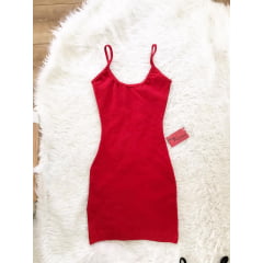 vestido de alcinha colado